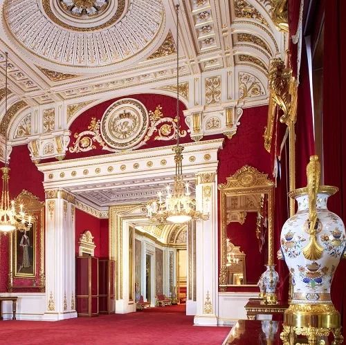 Buckingham Palace 6