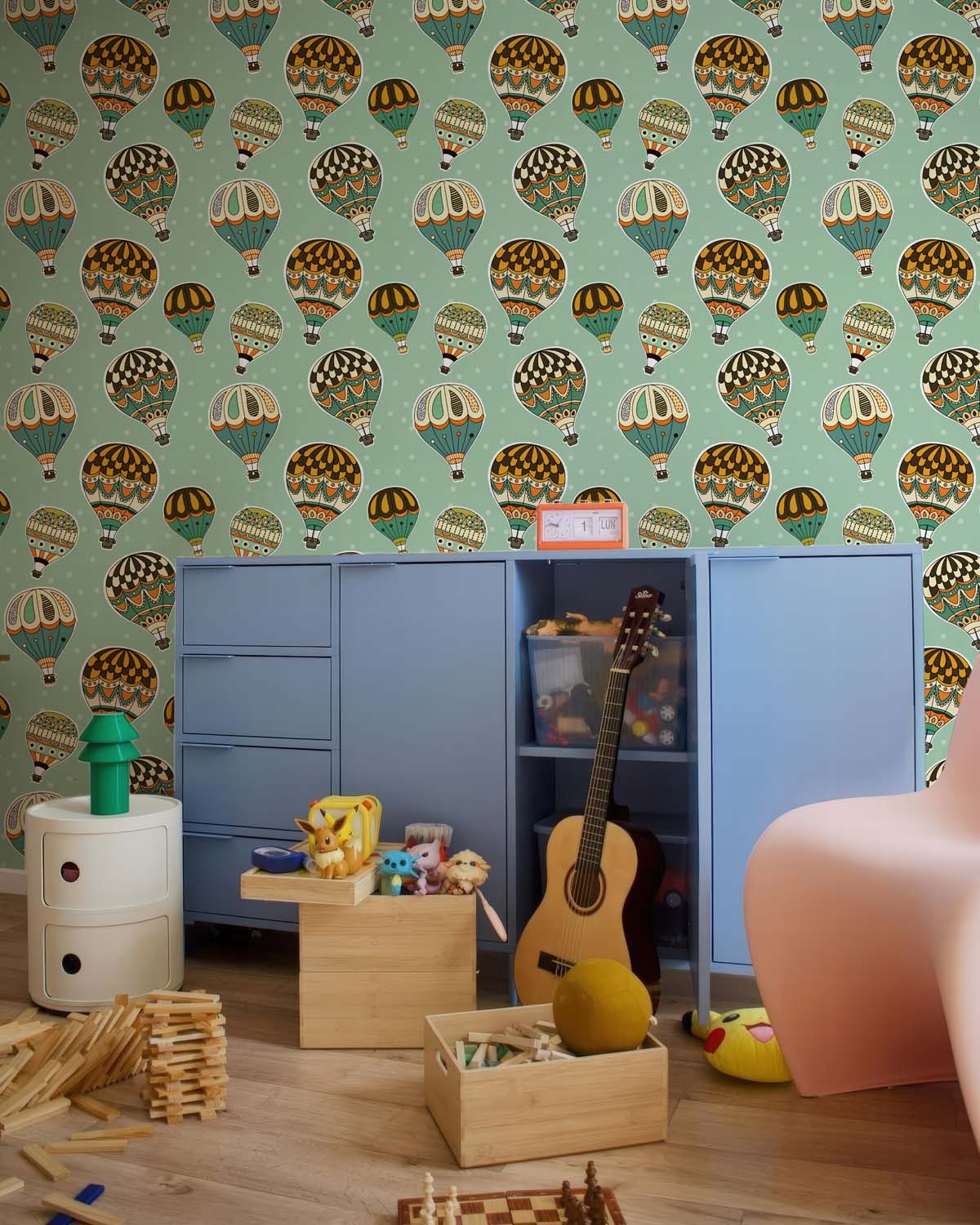 Lunabelle, Vintage Voyage Wallpaper