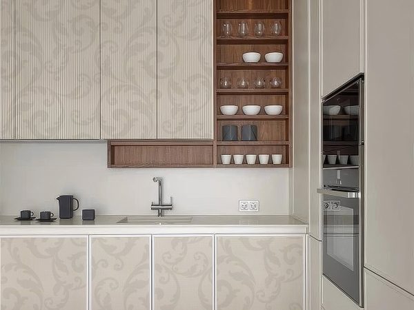 Vintage Curl Off White Wallpaper